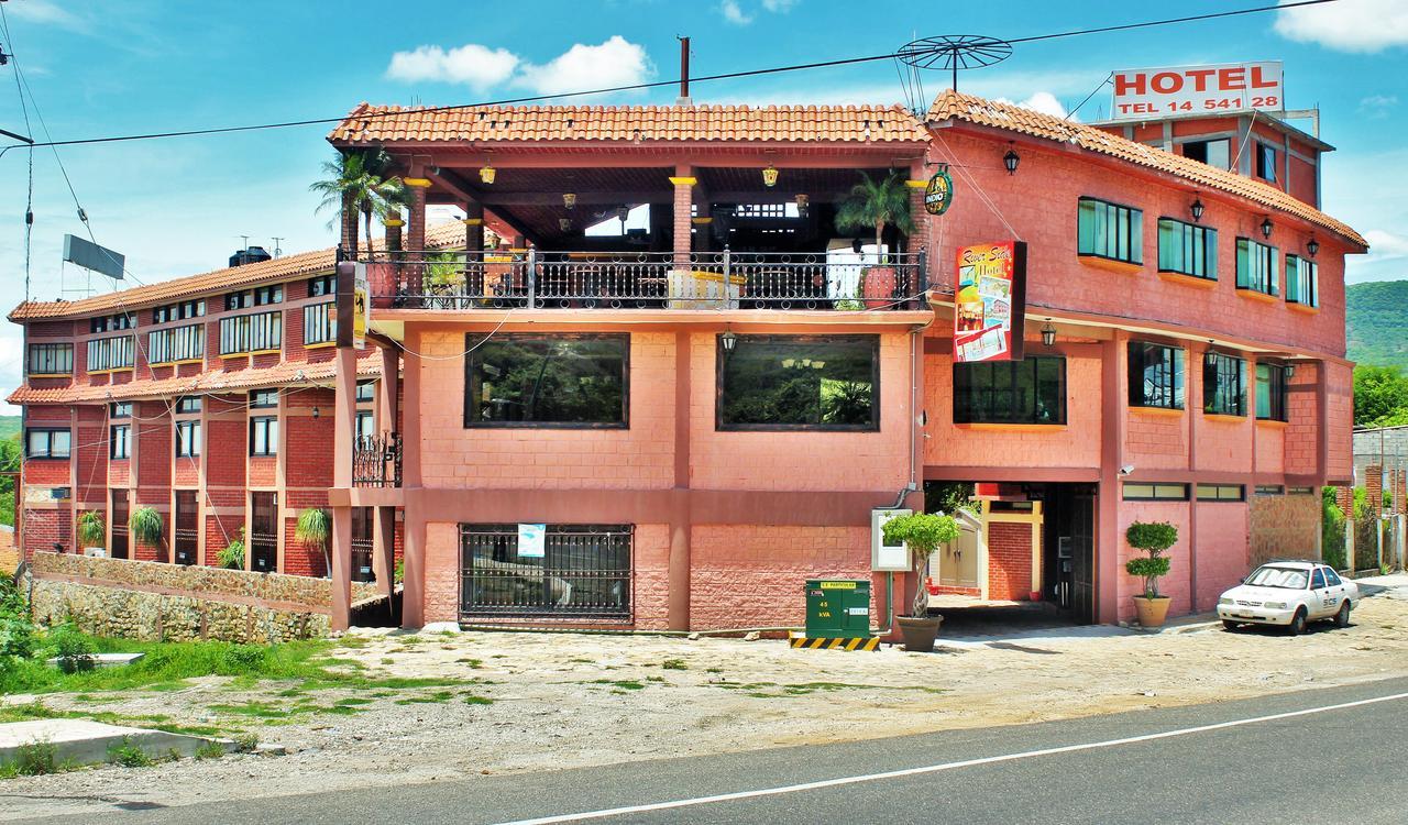 Hotel River Side Tuxtla Gutierrez Exterior photo